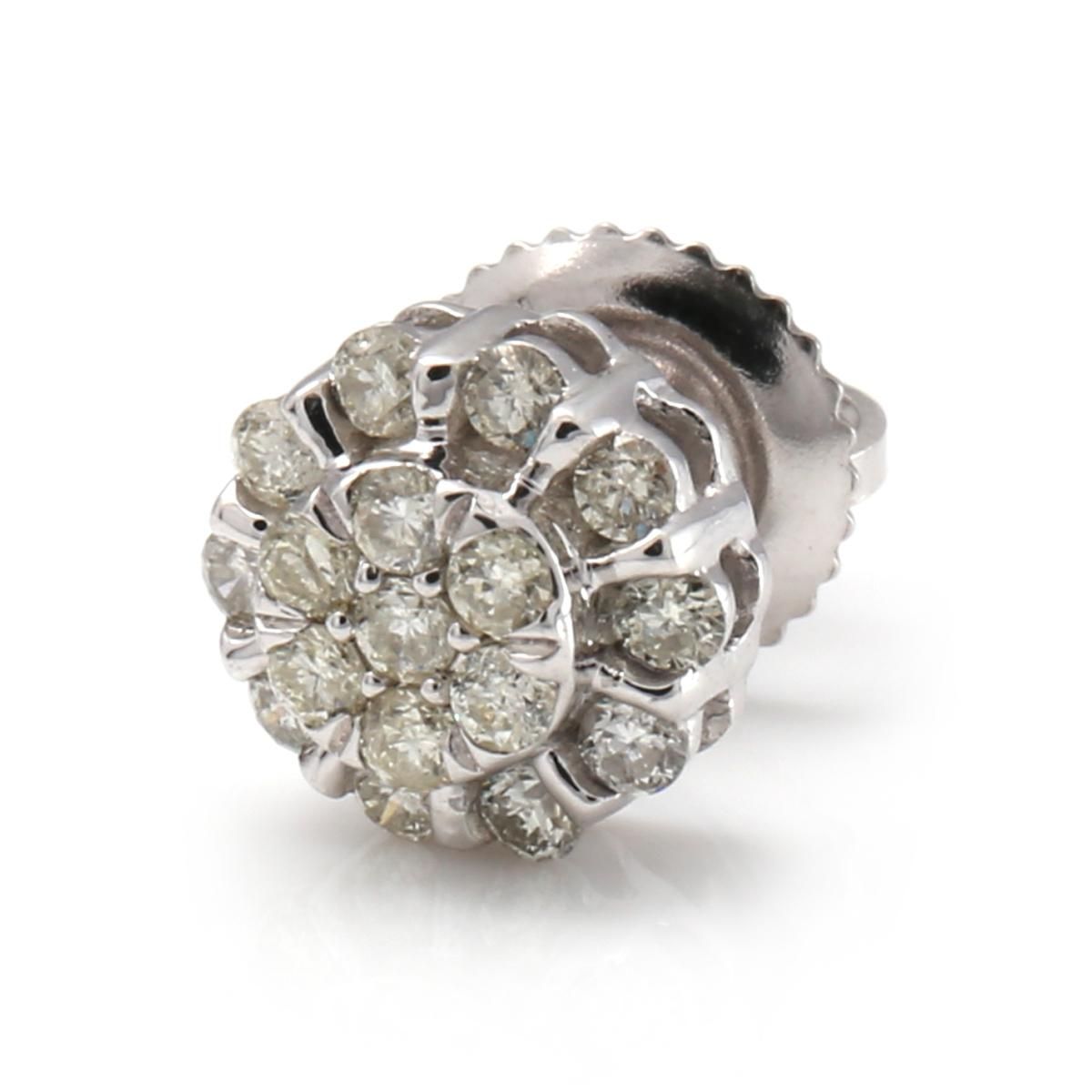 アヴァランチ10Kホワイトゴールド ダイヤモンドピアス 2個セット アヴァランチ10Kホワイトゴールド ダイヤモンドピアス 2個セット