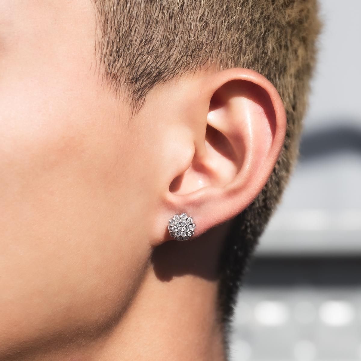 ホワイトゴールド ピアス - AVALANCHE OFFICIAL STORE ホワイトゴールド ピアス - AVALANCHE OFFICIAL STORE