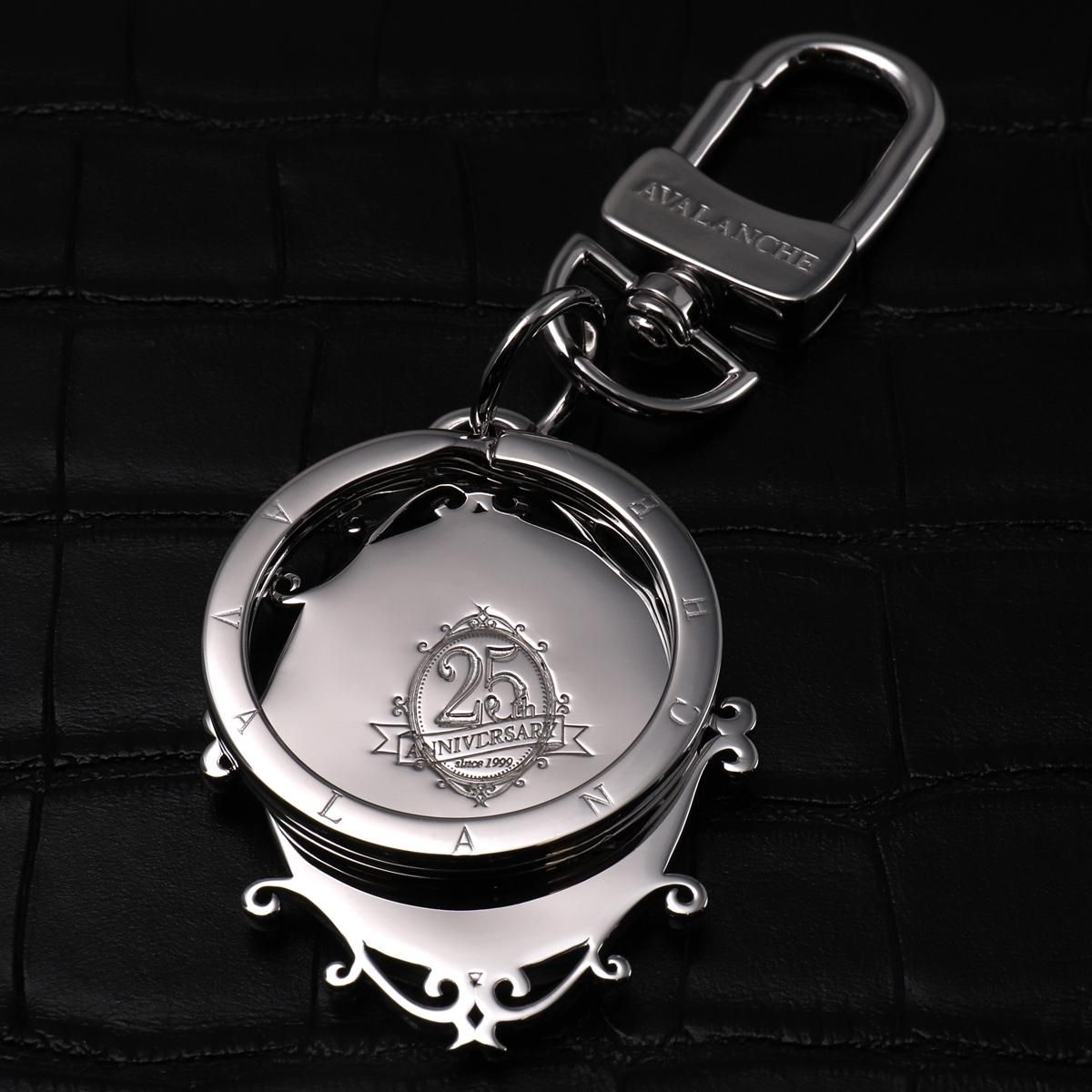 【⭐︎再入荷⭐︎】 職人手作り　クロス　シルバーキーリング ⭐︎再入荷⭐︎】 職人手作り クロス シルバーキーリング Amazon