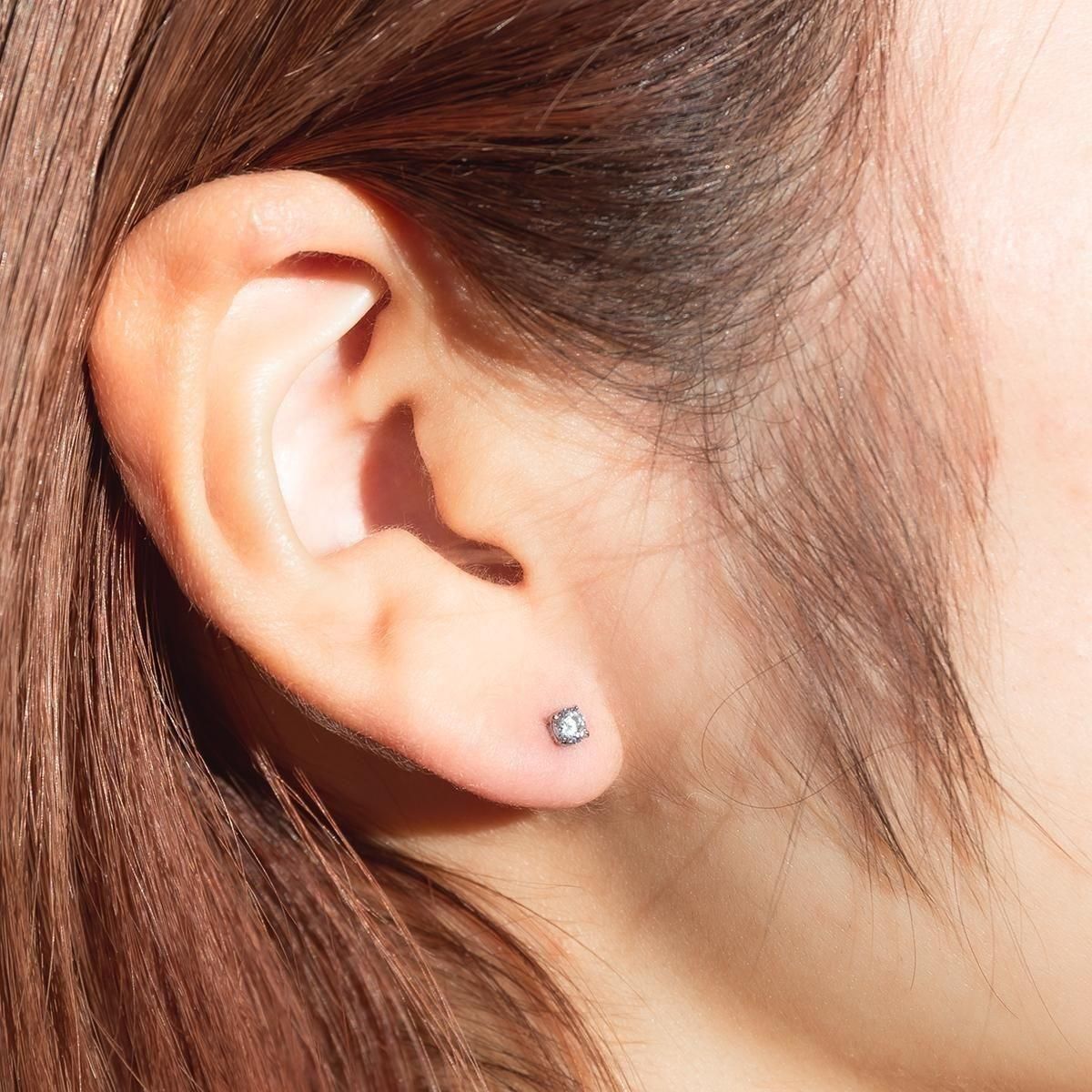 10K ホワイトゴールド ソリティアピアス 3mm-9mm SJ26 - AVALANCHE