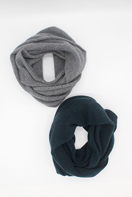 <img class='new_mark_img1' src='https://img.shop-pro.jp/img/new/icons8.gif' style='border:none;display:inline;margin:0px;padding:0px;width:auto;' />CASHMERE TWISTSNOOD