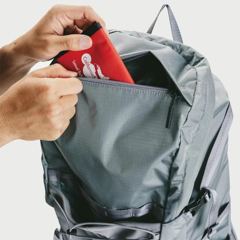 20日まで●UNDERTHESUN ROOTS BR15 バックパック グレー ROOTS BR Rucksack | 耐久性リュック - agua.nagoya -online shop-