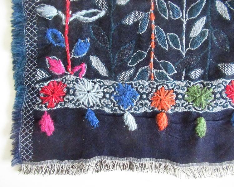 ウールコットン 手刺繍入り ジャガード織りショール NV ウールコットン 手刺繍入り ジャガード織りショール NV