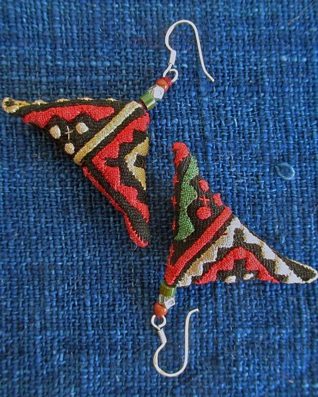 カレン族　アフガンベルト モン族 刺繍ビーズベルト カレン族　ジャンティーク カレン族 アフガンベルト モン族 刺繍ビーズベルト カレン族
