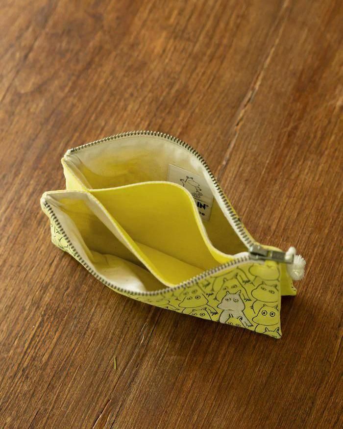 ムーミンシリーズ プリント手刺繍ポーチ ムーミントロールがいっぱい ピープルツリー フェアトレード