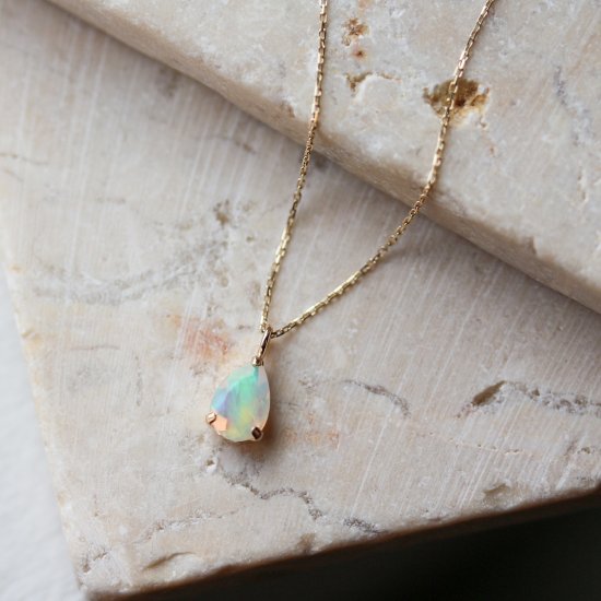 Pear Shape Opal Necklace | K10YG