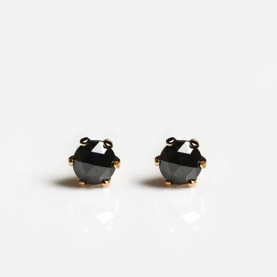 ブラックダイヤモンド 一粒ピアス | １０金 - cui-cui［キュイキュイ］