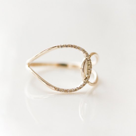 メール便対応！ cuicui Tiny Diamond Curved Ring ☆アガット☆エテ