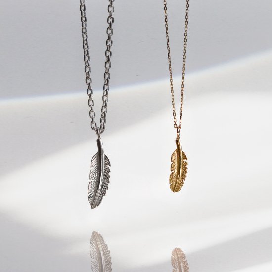 Feather Pair Necklace | K10YG/SV925〈WEB限定〉