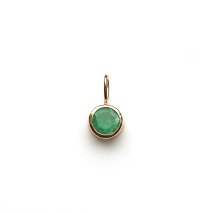 Emerald Charm | K10YG<img class='new_mark_img2' src='https://img.shop-pro.jp/img/new/icons14.gif' style='border:none;display:inline;margin:0px;padding:0px;width:auto;' />