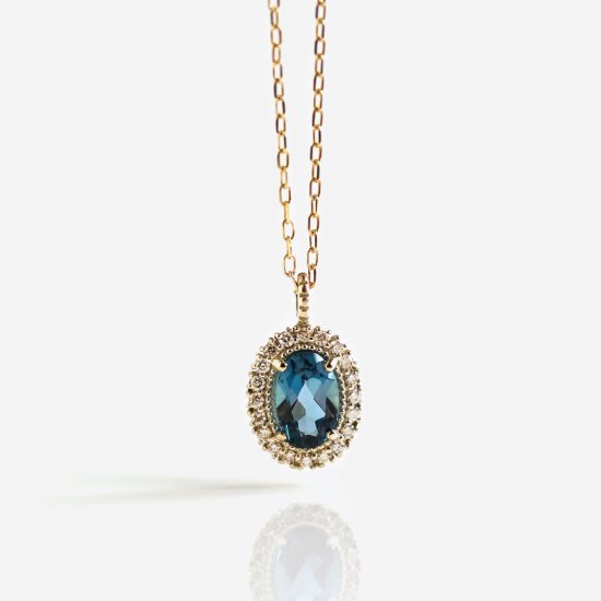 London Blue Topaz Necklace | K10YG〈Web限定〉<img class='new_mark_img2' src='https://img.shop-pro.jp/img/new/icons14.gif' style='border:none;display:inline;margin:0px;padding:0px;width:auto;' />