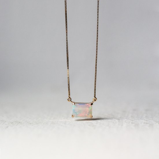 Opal Necklace | K10YG<img class='new_mark_img2' src='https://img.shop-pro.jp/img/new/icons14.gif' style='border:none;display:inline;margin:0px;padding:0px;width:auto;' />