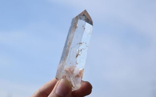 ディアマンティーナ産 ライトニング水晶No1315 高品質]ディアマンティーナ産レーザークリスタル原石/ナチュラル