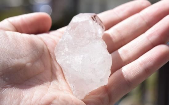 今の時代に必要とされたヒマラヤ水晶「アイスクリスタル」について 今の時代に必要とされたヒマラヤ水晶「アイスクリスタル」について