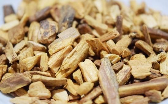 はち‼️強い気‼️シャーマン祈祷済み パロサント はち‼️強い気‼️シャーマン祈祷済み パロサント Palo santo pack 30g