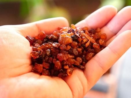 ナミビア産　ワイルドミルラ(樹脂) 香料の原料 172973626_o1.jpg?