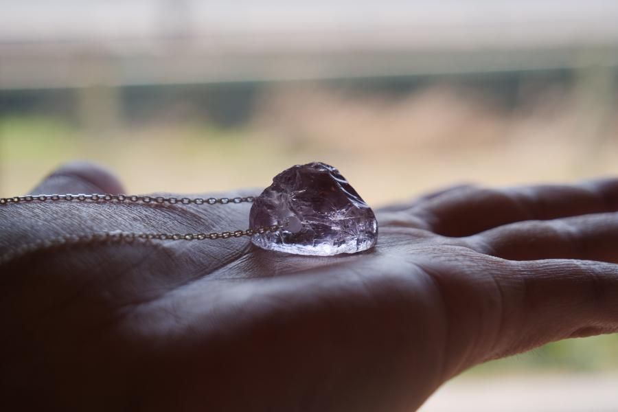 アメジスト原石ペンダント04 - 奈良県香芝市のパワーストーンショップ