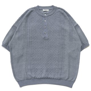 Harukaze Henley Knit / Pale-blue