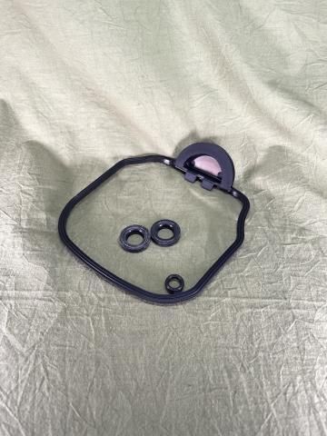 E01/EOP ヘッドカバーパッキンセットJA10 110cc 2018モデル - 崎田二輪