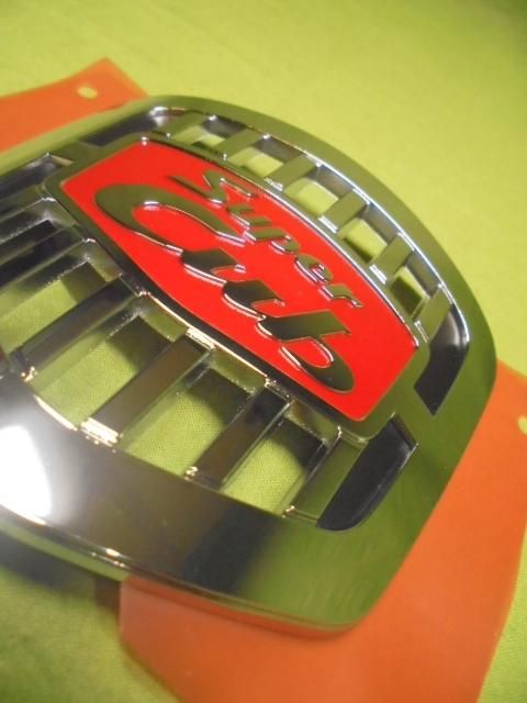 60周年記念フロントカバーエンブレム 崎田二輪通販 スーパーカブ C100 行灯 6v カモメ C125 60周年記念フロントカバーエンブレム 崎田二輪通販 スーパーカブ C100 行灯 6v カモメ C125