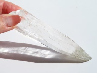 【Q286】水晶 / 持ち歩ける最高の守り石！聖地ガネシュヒマール産のヒマラヤ水晶48g