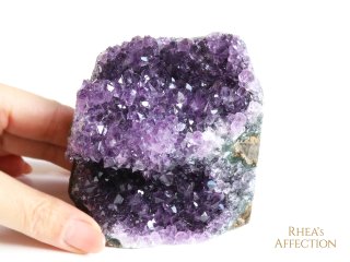 【AT182】アメジスト / キラキラの結晶が魅力の原石アメジスト！ウルグアイ産
