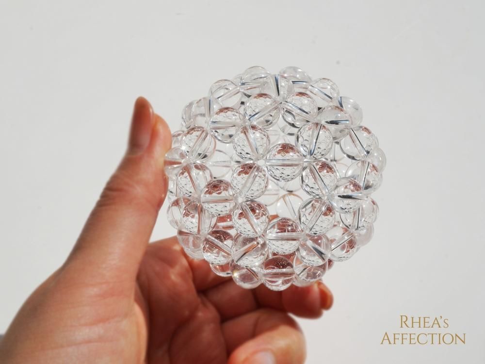 現実化の加速　バッキーボール　ヒマラヤ水晶　手彫り 現実化の加速 バッキーボール ヒマラヤ水晶 手彫り 天然水晶 バッキー