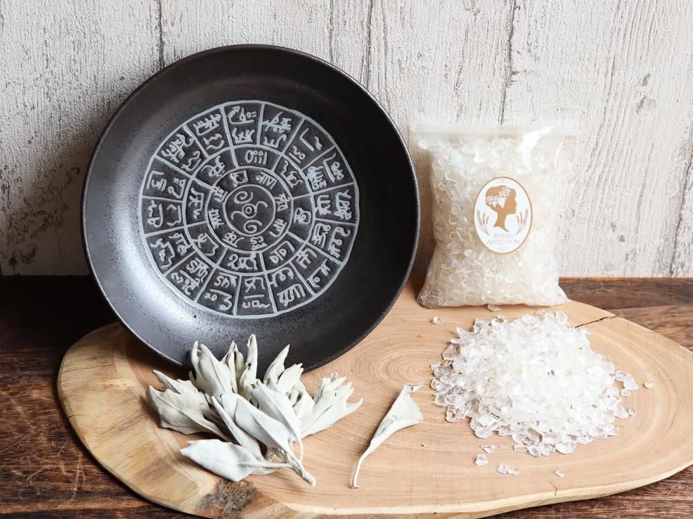 MR1】石のエネルギーチャージ・浄化に最適！龍体文字フトマニ図が彫