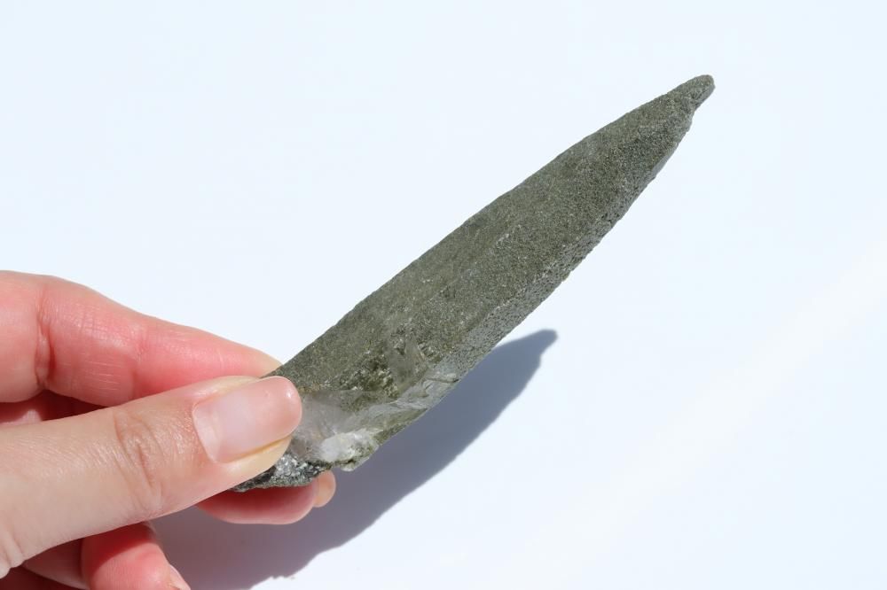 ヒマラヤ水晶　彫刻品　雄牛 Amazon.co.jp: 雄牛の置物風水像、ウォールストリートブル像