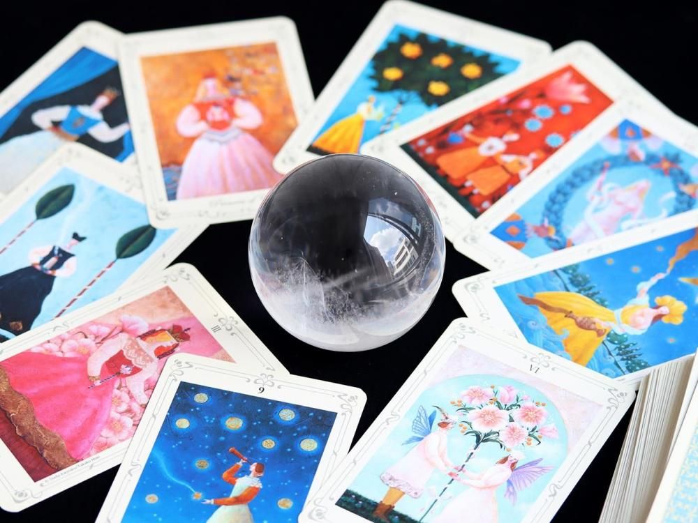 Q597】水晶 / 占星術やタロットなどのスピリチュアルワークする人に