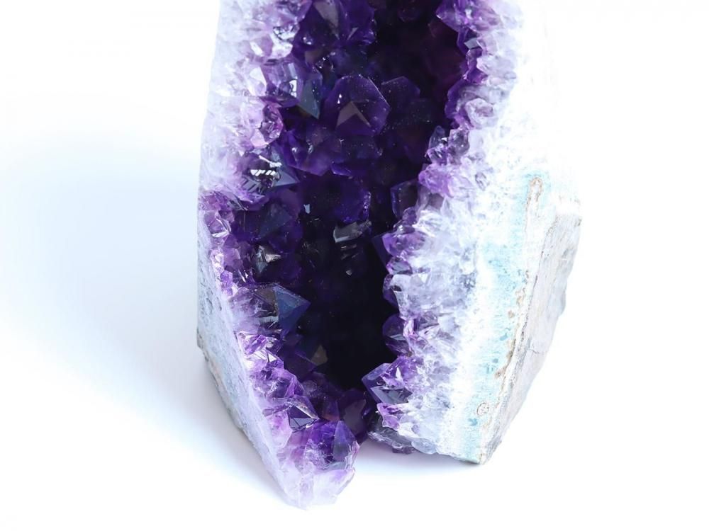 AT262】アメジスト / 深い紫色が魅力の魔除けのアメジストクラスター