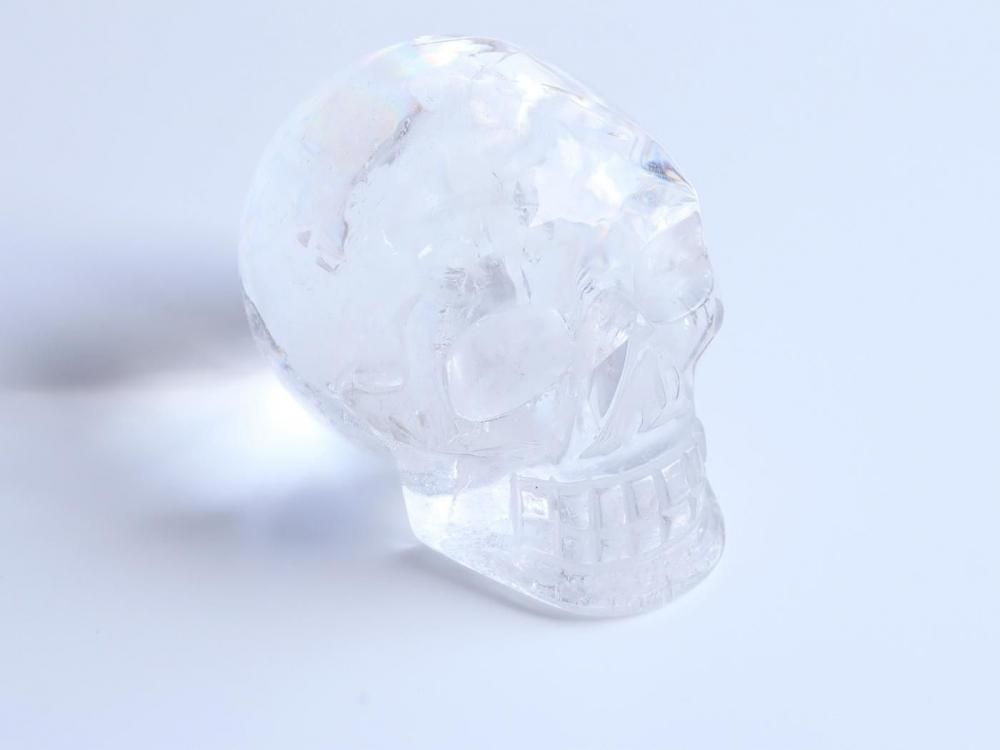 Q564】水晶 / 幸運を引き寄せる虹の輝きを宿したスカル水晶195g | 幸せ