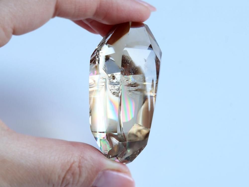 アイリススモーキークォーツ