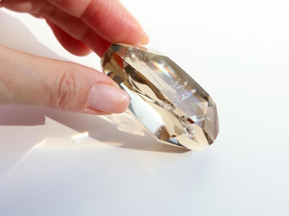 “アイリススモーキークォーツ"