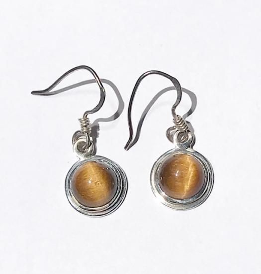 天然石 タイガーアイ Tiger S Eye 虎眼石 アクセサリー ピアス シルバーアクセサリーのご紹介です