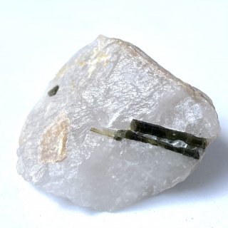 天然石　原石　グリーントルマリン・水晶
