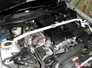 Ultraracing フロントストラットタワーバー メルセデスベンツ R171 SLK280 SLK350 SLK200Kompressor