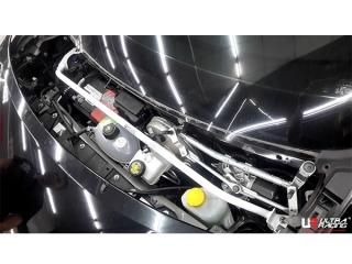 UltraRacingフロントストラットタワーバー スマート 453 フォーツー