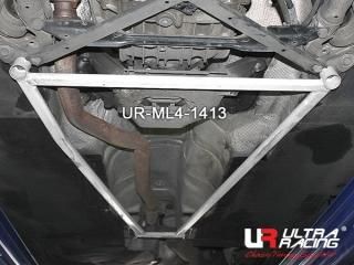 UltraRacingセンターボディアンダーブレース アウディ B8 RS5