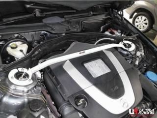 UltraRacingフロントストラットタワーバー メルセデスベンツ w221 S350 S400 S500 S550