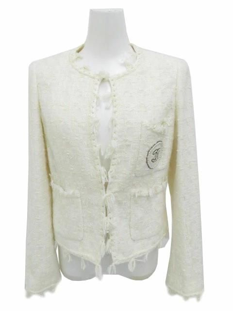 CHANEL ツイードジャケットの買取例