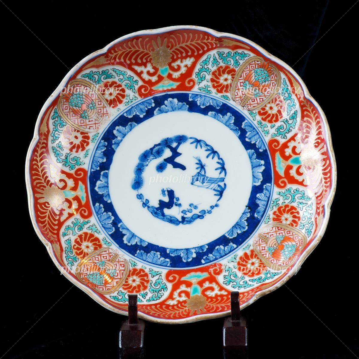 陶磁器(古伊万里・九谷・有田など)買取・査定|稲沢市の質屋