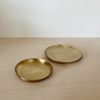 <img class='new_mark_img1' src='https://img.shop-pro.jp/img/new/icons14.gif' style='border:none;display:inline;margin:0px;padding:0px;width:auto;' />fog linen work - Brass Plate Round