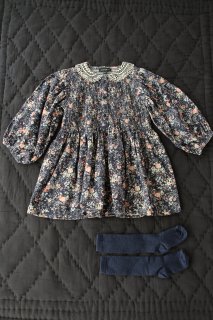 <img class='new_mark_img1' src='https://img.shop-pro.jp/img/new/icons14.gif' style='border:none;display:inline;margin:0px;padding:0px;width:auto;' />Bonjour Tunique Blouse - Navy Floral corduroy