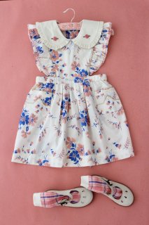 <img class='new_mark_img1' src='https://img.shop-pro.jp/img/new/icons14.gif' style='border:none;display:inline;margin:0px;padding:0px;width:auto;' />Bonjour Apron dress / pink white blue bouquet