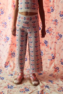 <img class='new_mark_img1' src='https://img.shop-pro.jp/img/new/icons14.gif' style='border:none;display:inline;margin:0px;padding:0px;width:auto;' />Bonjour Trousers tricot jacquard flowers / blue pink
