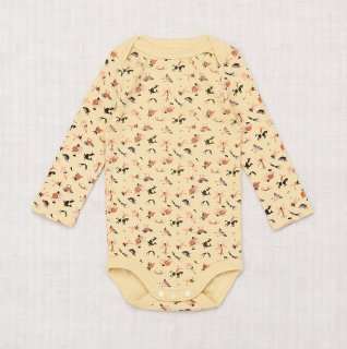 <img class='new_mark_img1' src='https://img.shop-pro.jp/img/new/icons14.gif' style='border:none;display:inline;margin:0px;padding:0px;width:auto;' />Misha and Puff Layette Circus Print Lap Onesie - Linen Circus