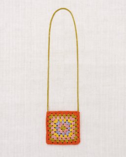 <img class='new_mark_img1' src='https://img.shop-pro.jp/img/new/icons14.gif' style='border:none;display:inline;margin:0px;padding:0px;width:auto;' />Misha and Puff Crochet Big Square Bag / Poppy