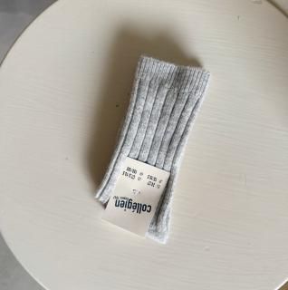 <img class='new_mark_img1' src='https://img.shop-pro.jp/img/new/icons14.gif' style='border:none;display:inline;margin:0px;padding:0px;width:auto;' />collegien - Chamois Cashmere and Merino Wool Socks