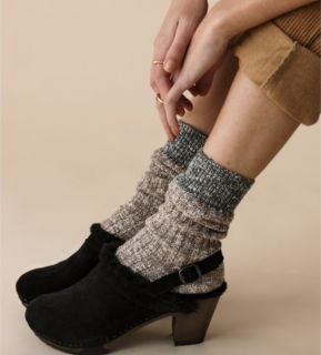 <img class='new_mark_img1' src='https://img.shop-pro.jp/img/new/icons14.gif' style='border:none;display:inline;margin:0px;padding:0px;width:auto;' />collegien - Chunky Marl Ribbed Socks